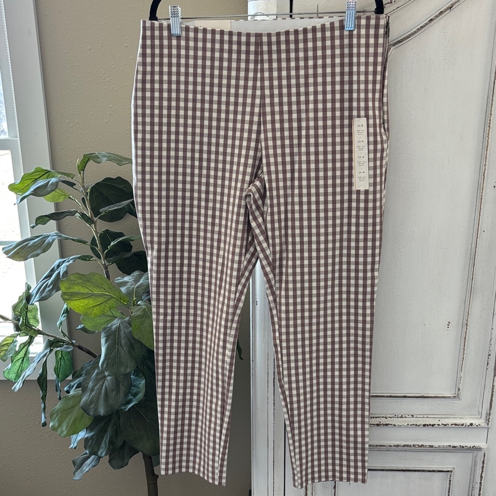 a new day Brown and White Gingham Cropped Pants